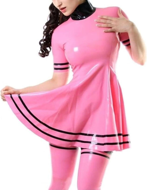 Rosa Kleid aus Latexgummi 